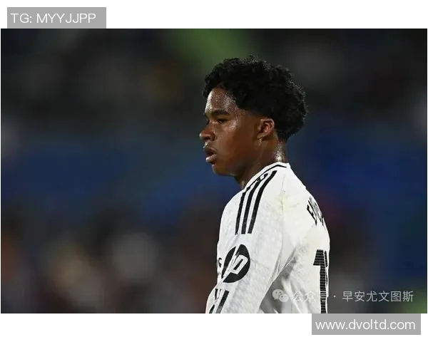 皇马切尔西尤文图斯争夺伊尔迪兹,冬季转会市场波澜再起 皇马切尔西尤文图斯争夺伊尔迪兹,冬季转会市场波澜再起