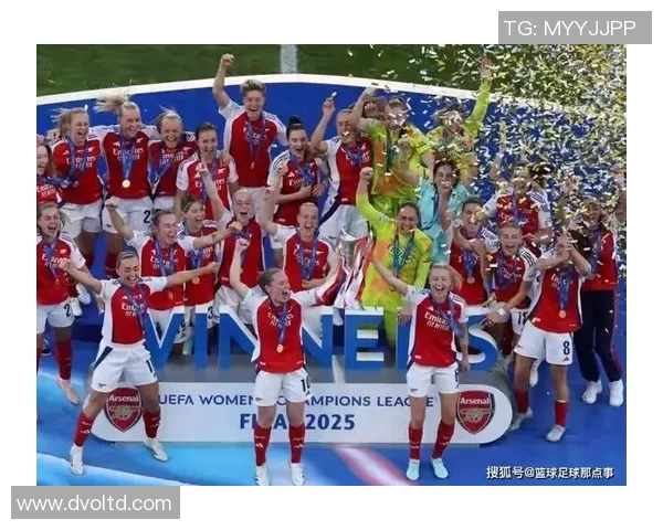 06年德国与意大利点球大战的荣耀与泪水颁奖时刻回顾 06年德国与意大利点球大战的荣耀与泪水颁奖时刻回顾